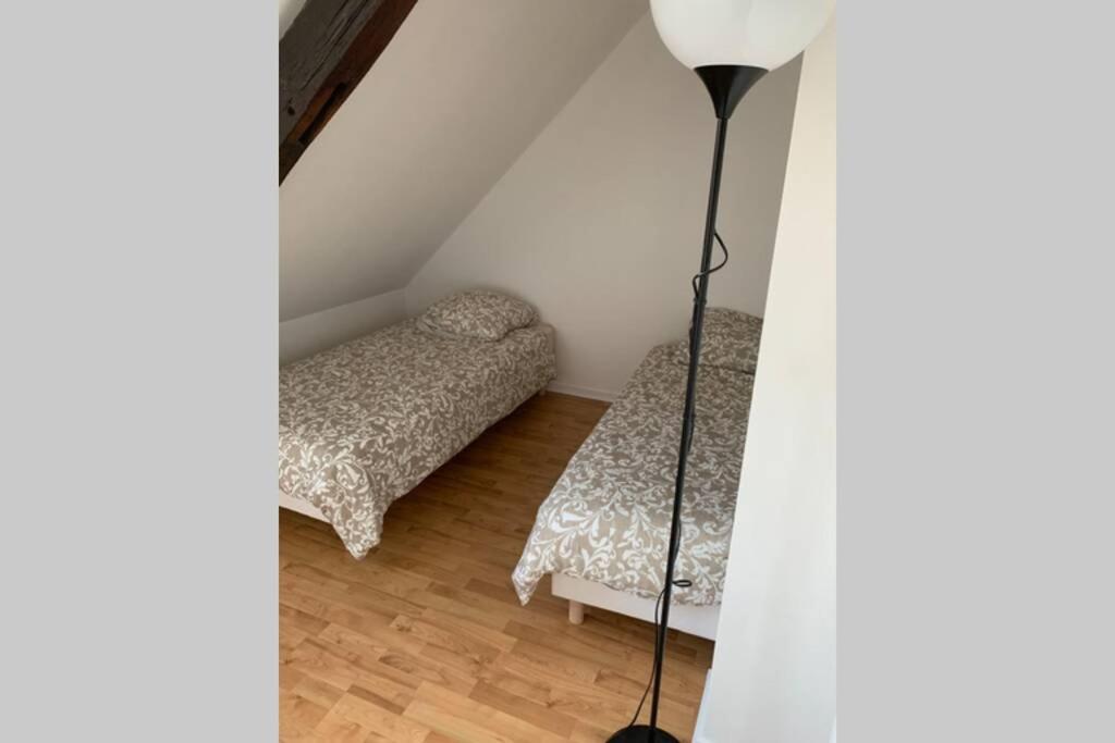 T3 Proximite Du Chu Avec Acces Internet & Netflix Apartment Rouen Exterior photo
